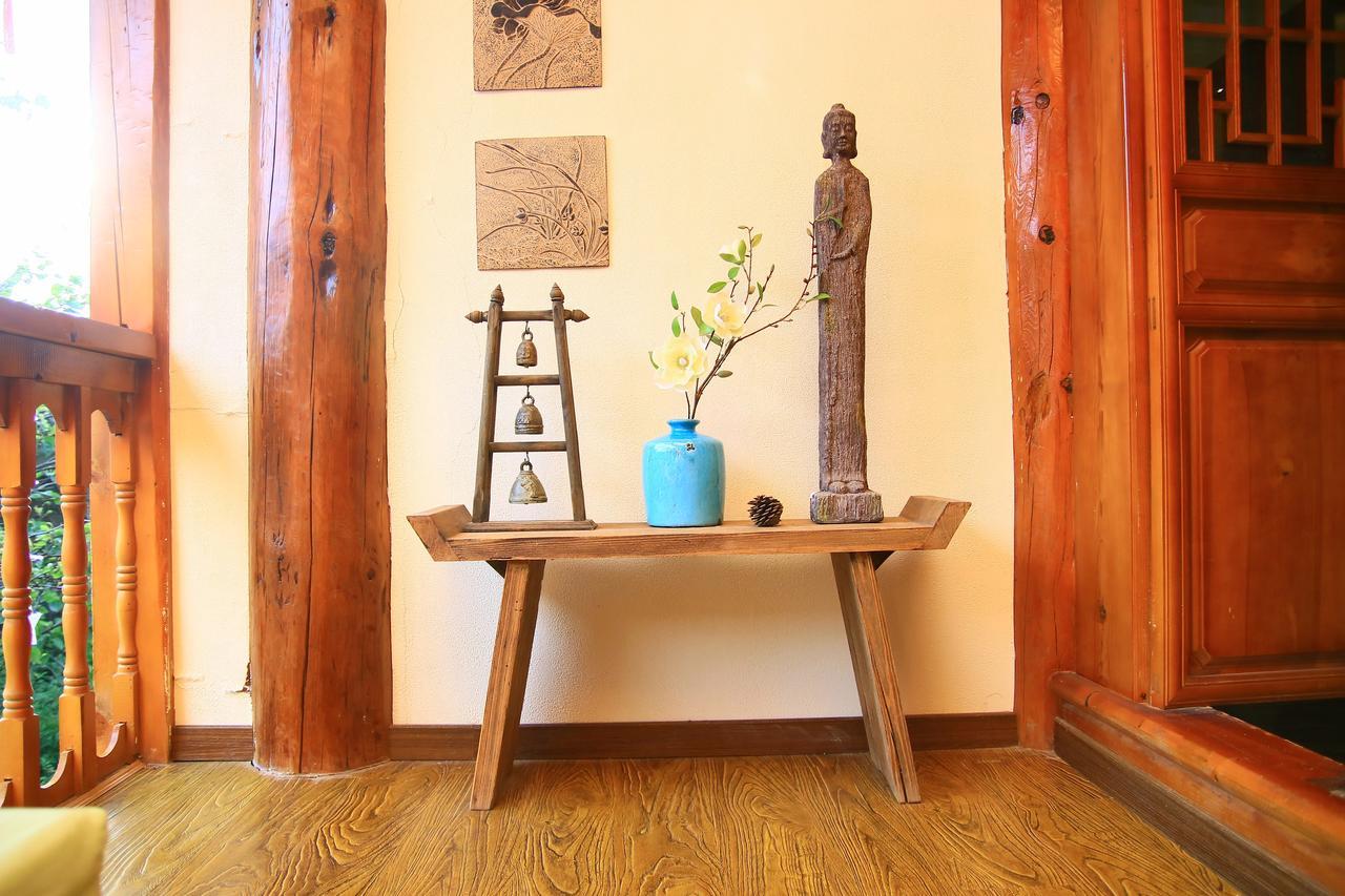Peter Goullart Boutique Inn 麗江市 エクステリア 写真