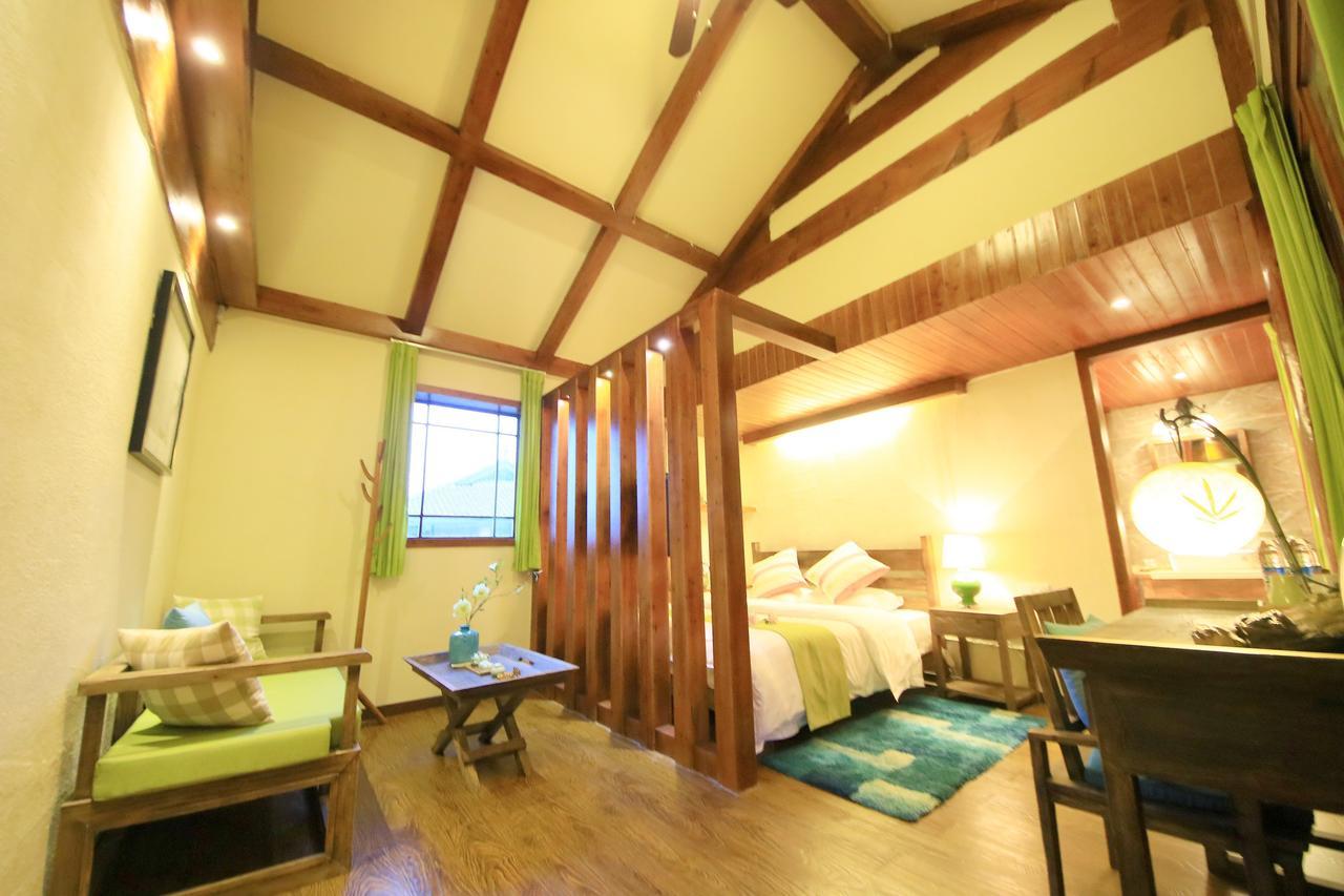 Peter Goullart Boutique Inn 麗江市 エクステリア 写真