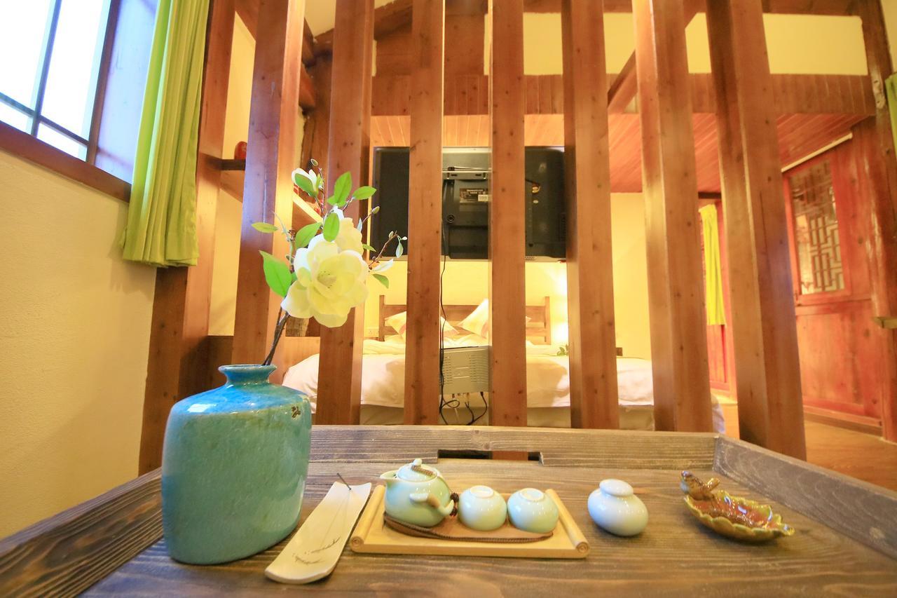 Peter Goullart Boutique Inn 麗江市 エクステリア 写真